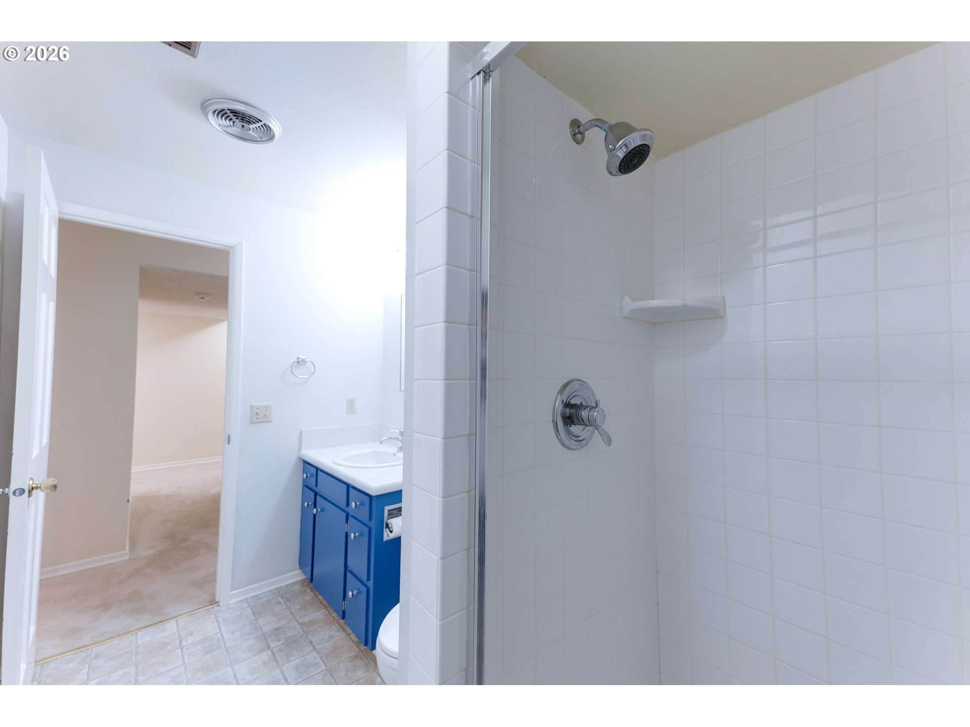 7655 Southwest 142nd Court Beaverton, OR 97008 - Photo 37 of 48 Bathroom