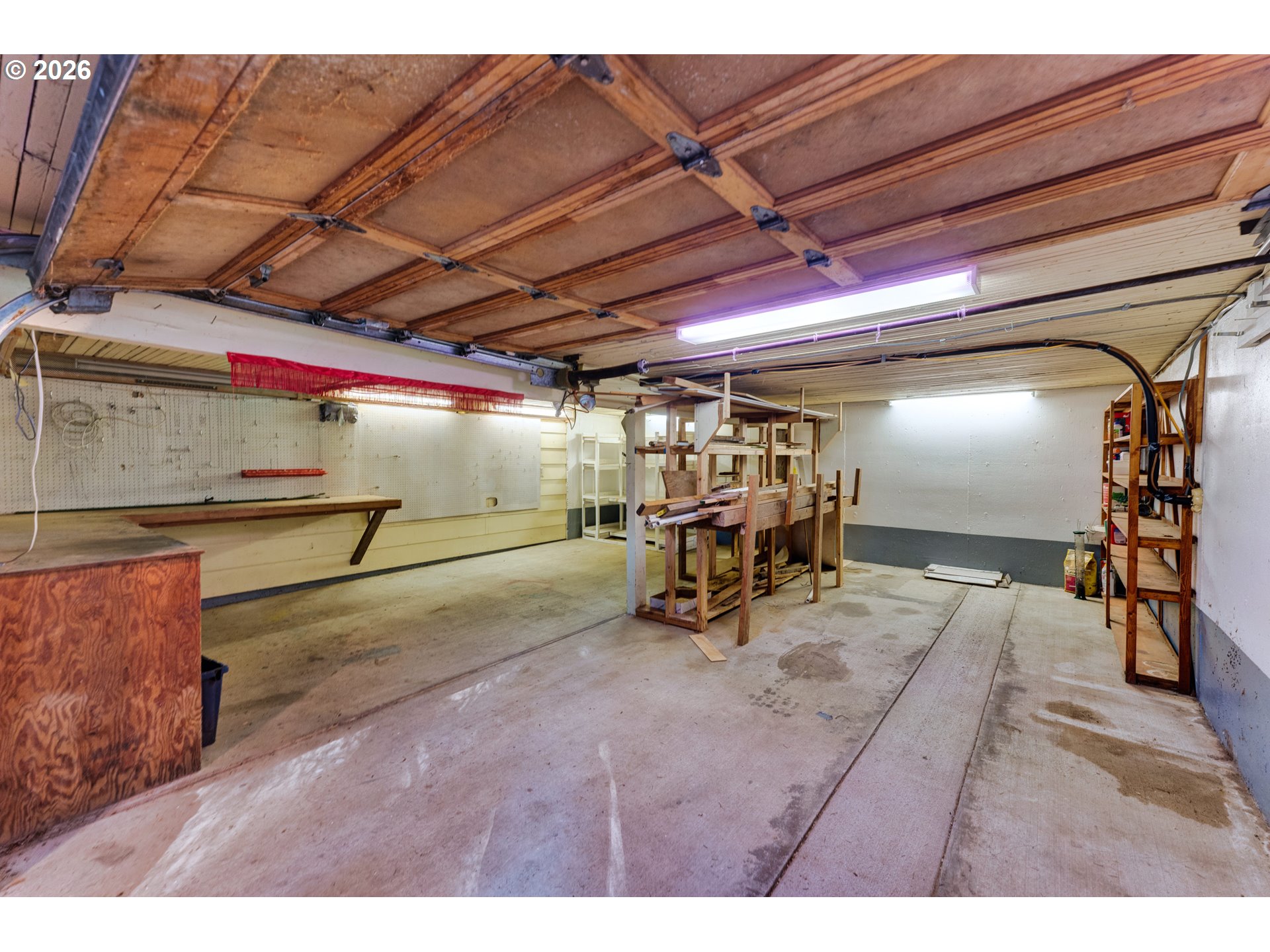 7655 Southwest 142nd Court Beaverton, OR 97008 - Photo 45 of 48 Shop