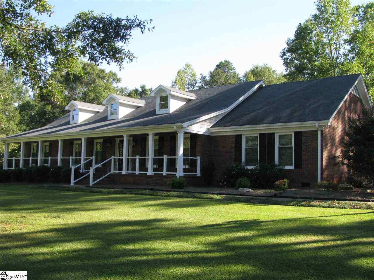 114 Shellstone Drive Fountain Inn, SC 29644 - Photo 2 of 36 Gallery Image 2