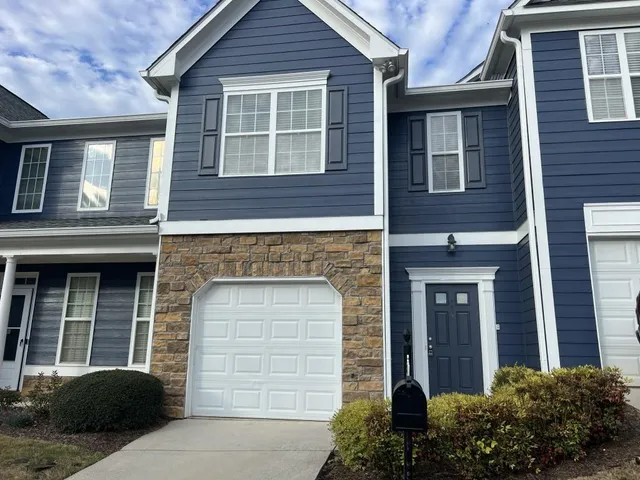 $1,700 | 6614 Splashwater Drive, Flowery Branch, GA 30542
