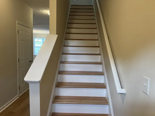 $1,700 | 6614 Splashwater Drive, Flowery Branch, GA 30542