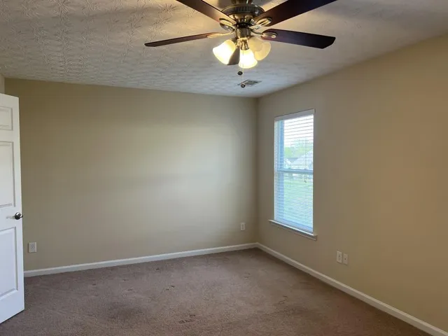 $1,700 | 6614 Splashwater Drive, Flowery Branch, GA 30542