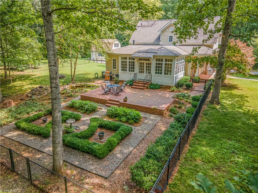 630 Price Mill Road Summerfield, NC 27358 - Photo 11 of 35 Gallery Image 11