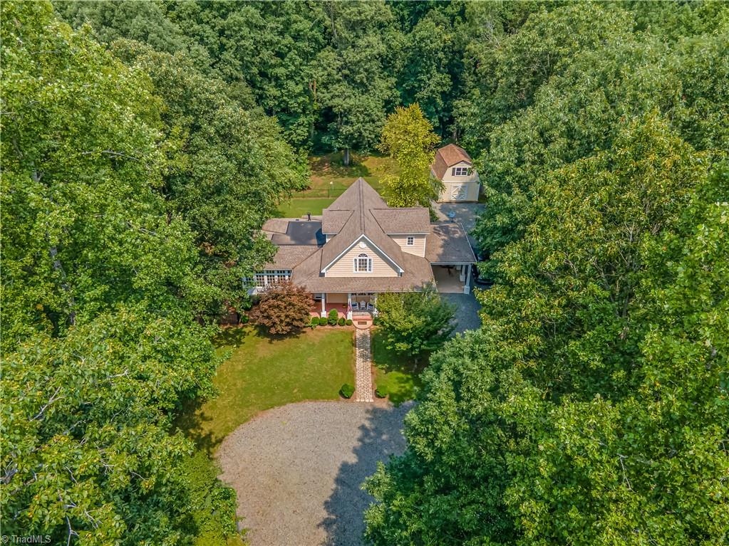 630 Price Mill Road Summerfield, NC 27358 - Photo 4 of 35 Gallery Image 4
