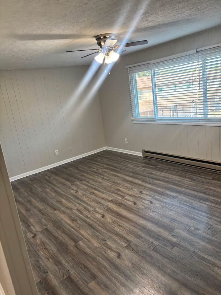 1326 Spring Street, Unit 9 Dover, TN 37058 - Photo 4 of 11 Gallery Image 4