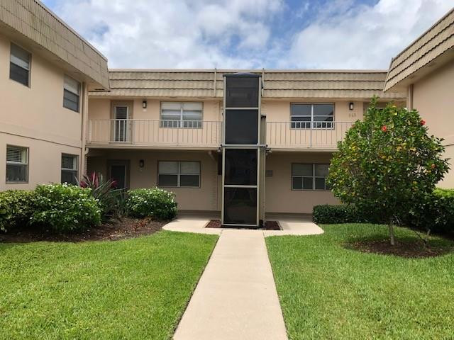 563 Monaco Way, Unit 563 Delray Beach, FL 33446 - Photo 1 of 15 Photo 1