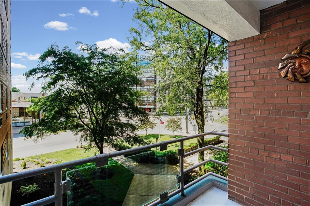 4601 Fifth Avenue, Unit 221 Pittsburgh, PA 15213 - Photo 9 of 44