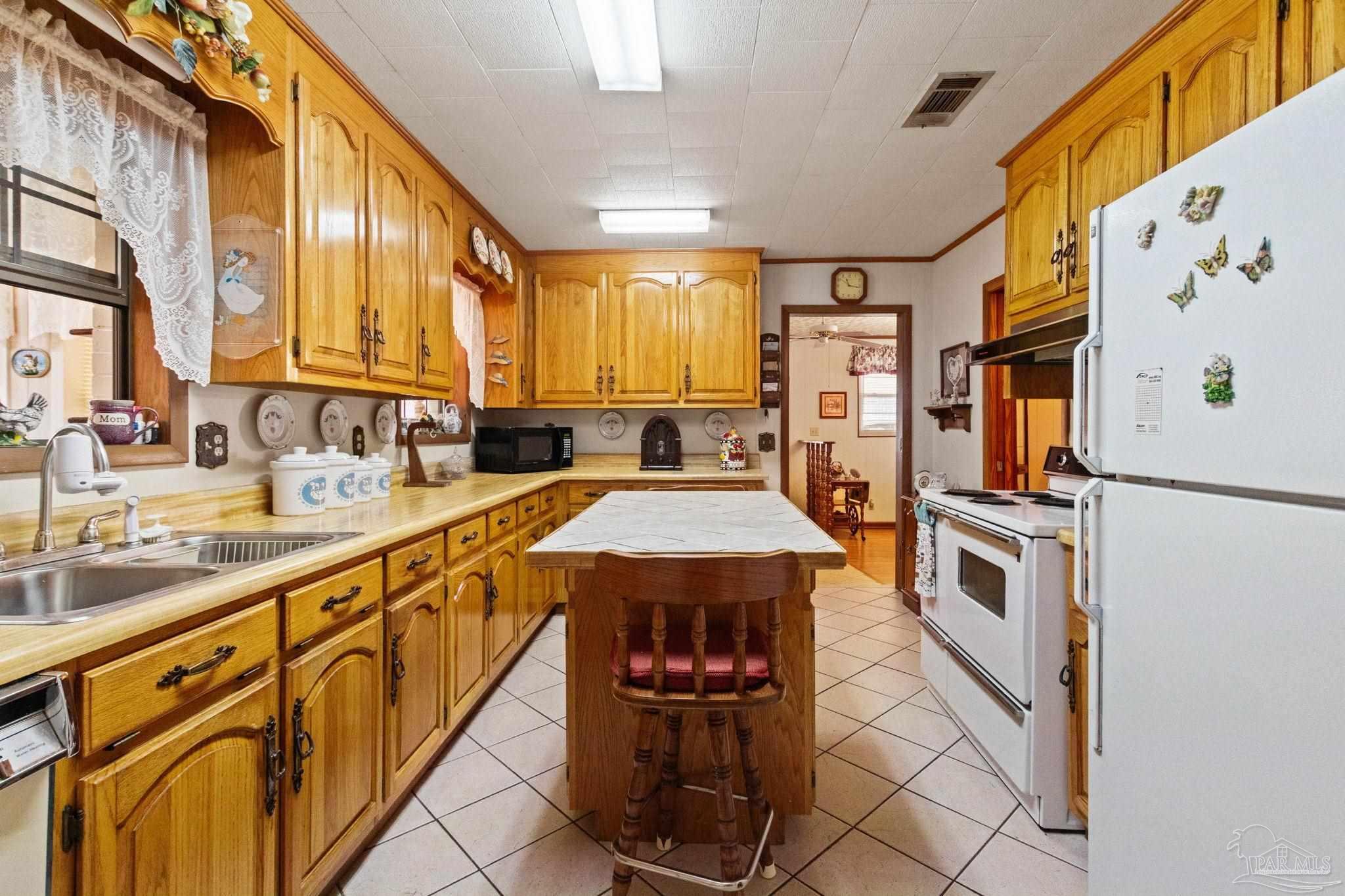 507 4th Avenue Atmore, AL 36502 - Photo 4 of 42