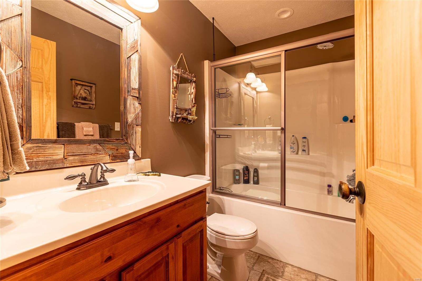 15335 Remington Road Marion, IL 62959 - Photo 33 of 37 Gallery Image 33