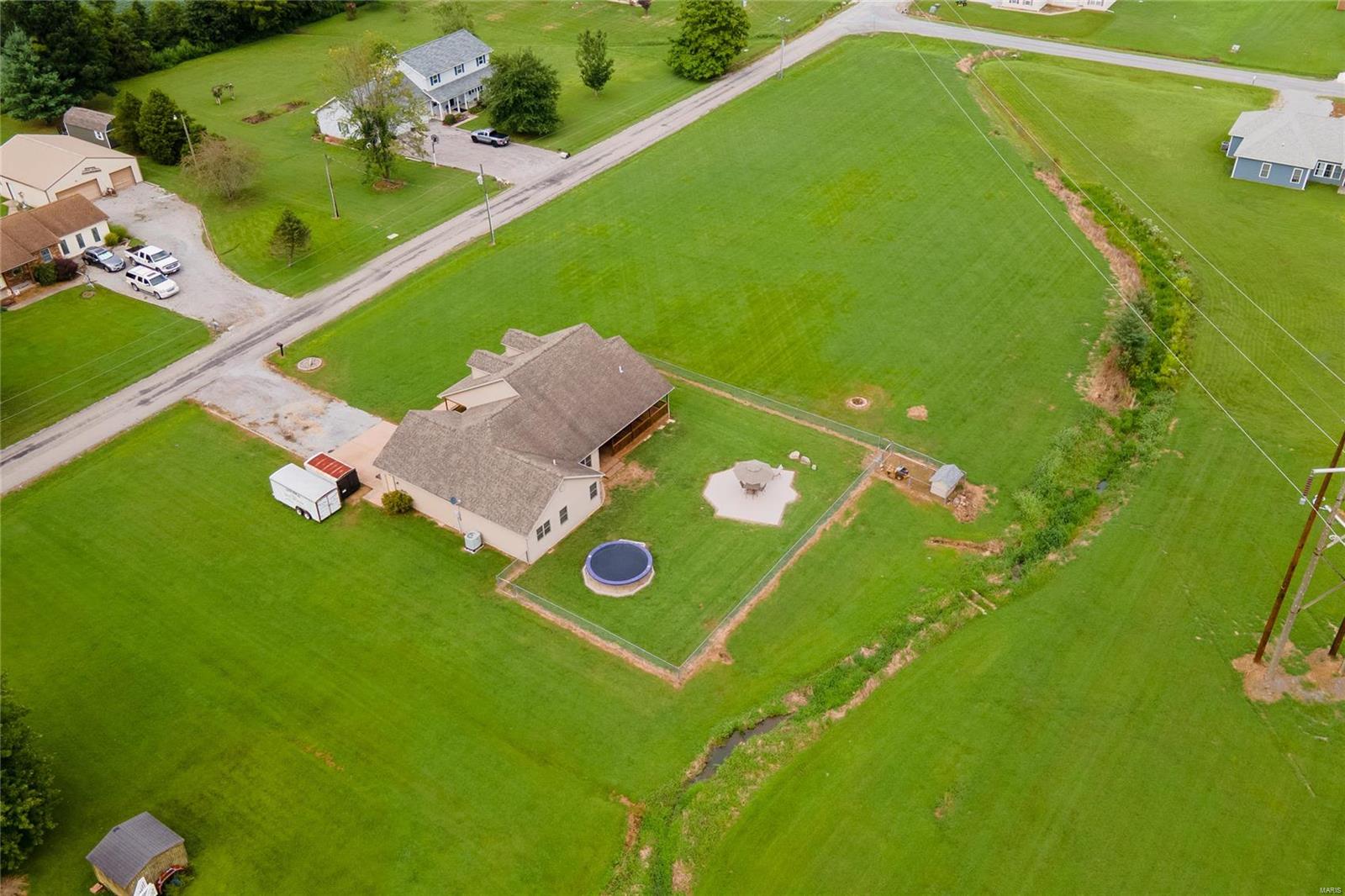 15335 Remington Road Marion, IL 62959 - Photo 5 of 37 Gallery Image 5