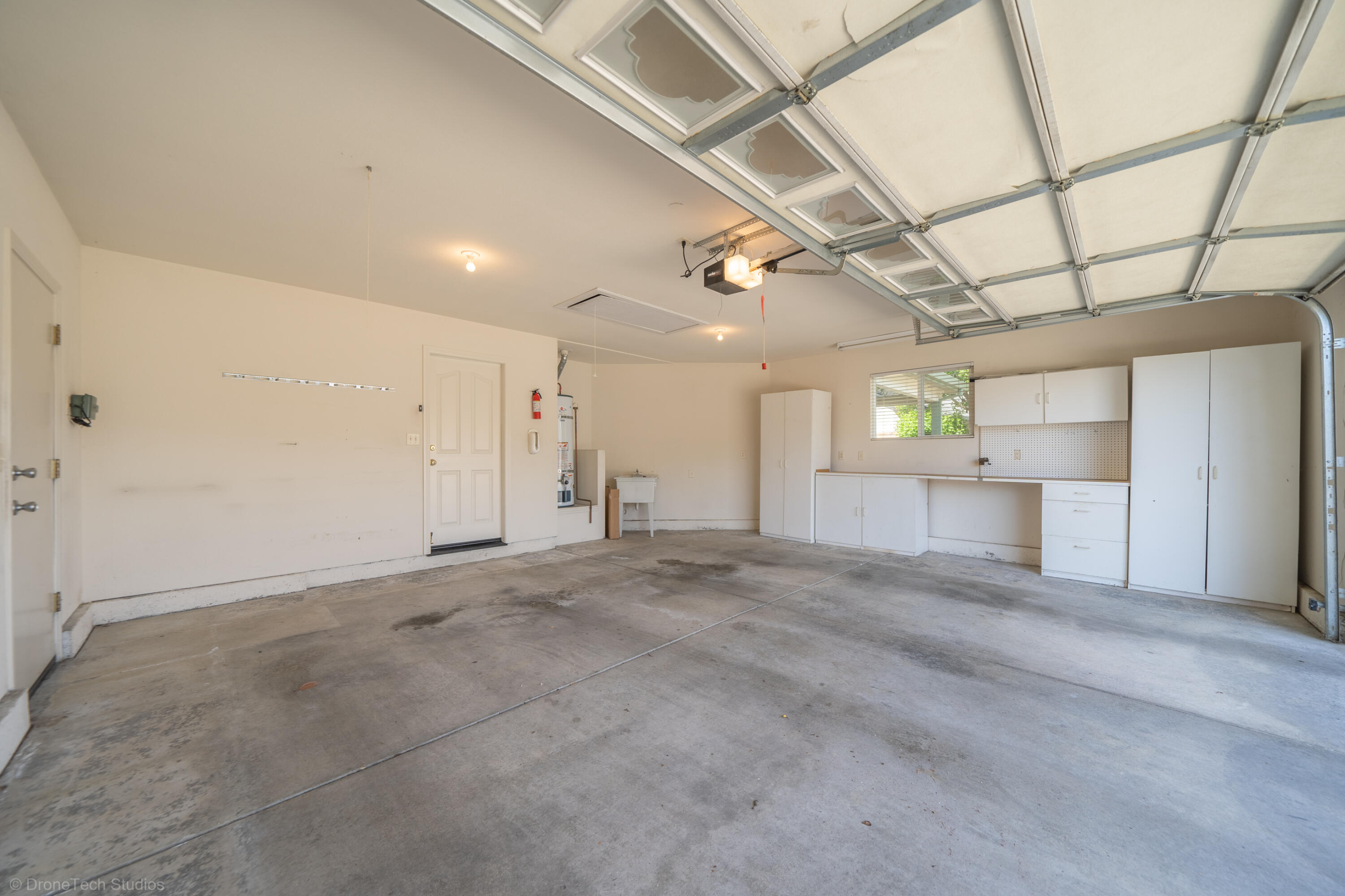 1764 Capistrano Walk Redding, CA 96003 - Photo 25 of 34