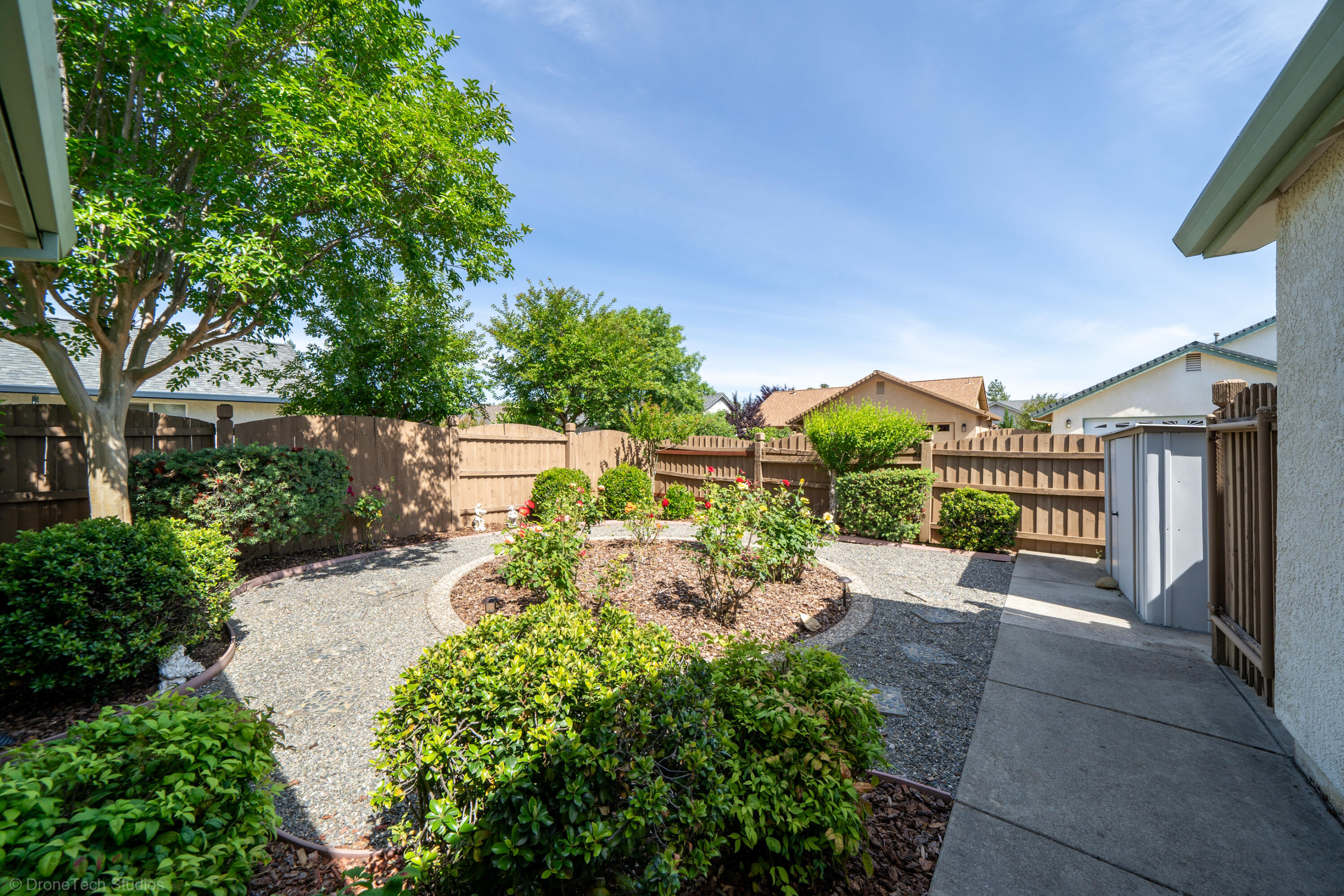 1764 Capistrano Walk Redding, CA 96003 - Photo 28 of 34