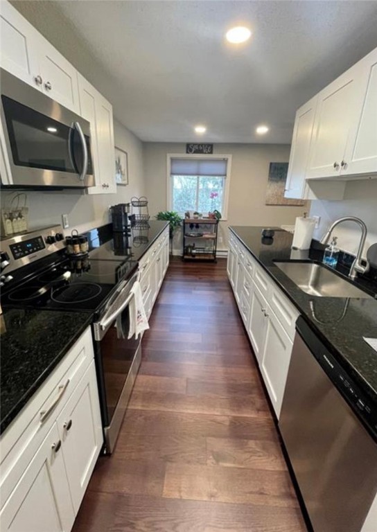 4162 Post Road, Unit 3 Warwick, RI 02818 - Photo 5 of 20