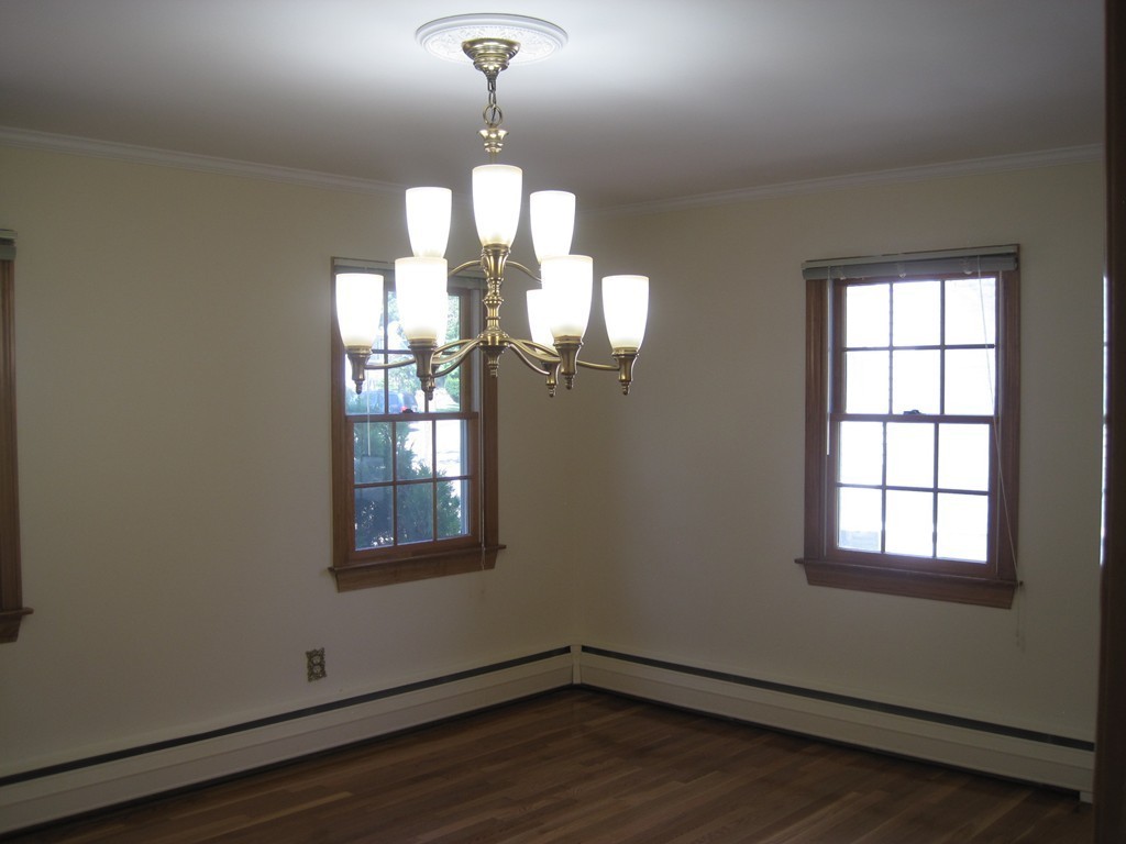 36 Westmoor Road Boston, MA 02132 - Photo 4 of 30 Gallery Image 4