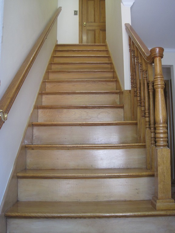 36 Westmoor Road Boston, MA 02132 - Photo 8 of 30 Gallery Image 8