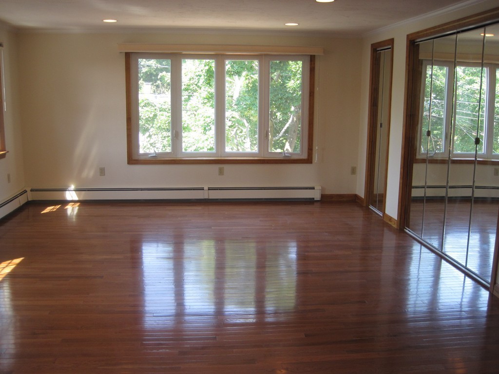 36 Westmoor Road Boston, MA 02132 - Photo 9 of 30 Gallery Image 9