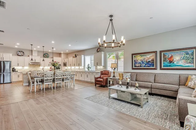 a view of livingroom with furniture and windows