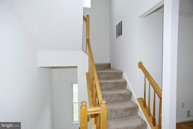 8023 Readington Court Springfield, VA 22152 - Photo 13 of 22 Interior (General)