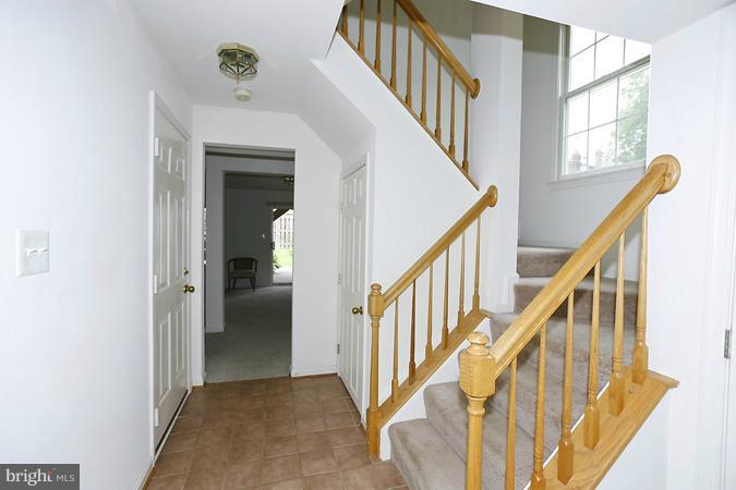 8023 Readington Court Springfield, VA 22152 - Photo 16 of 22 Interior (General)