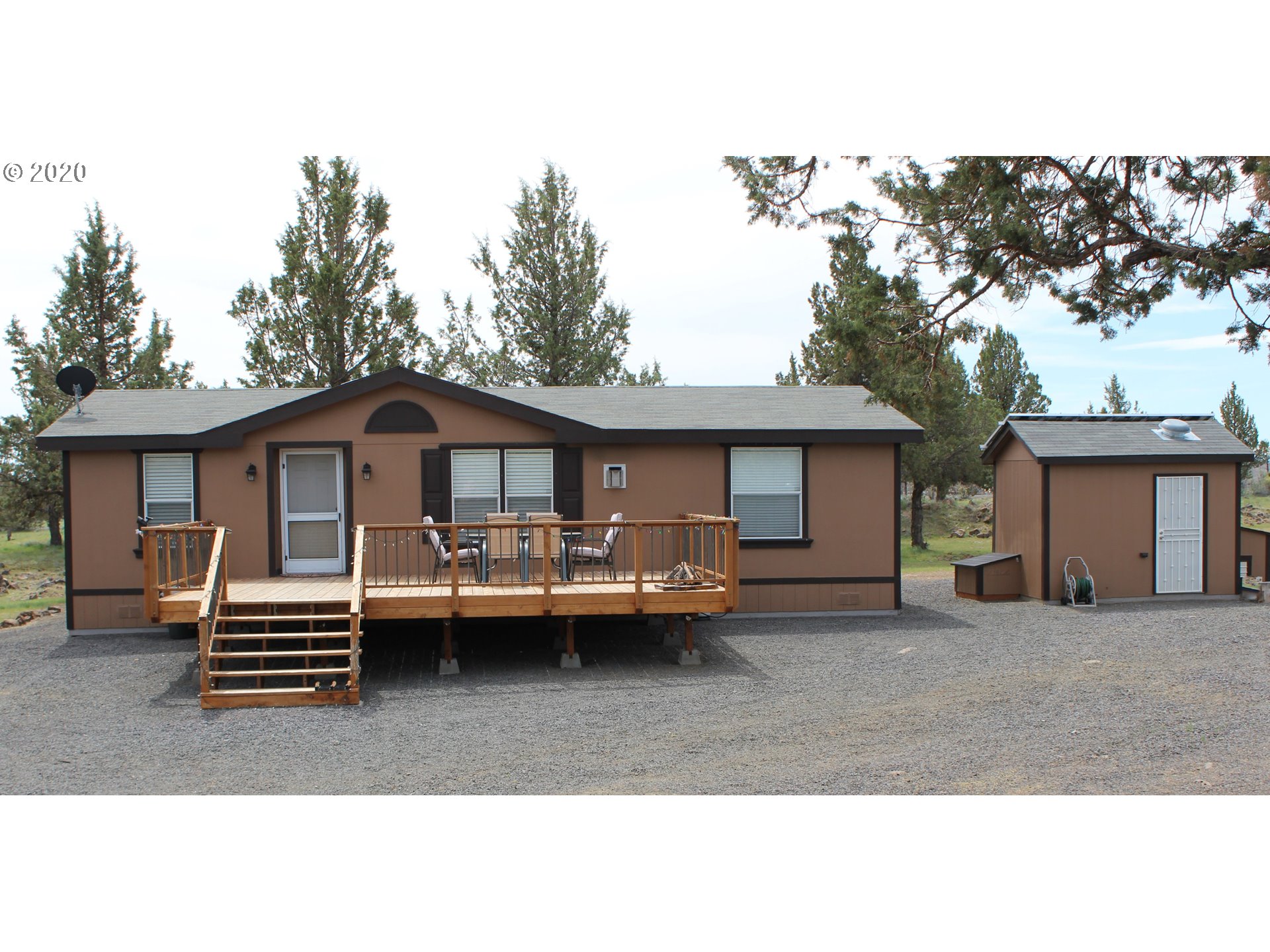 13029 Southwest Cascade View Lane Culver, OR 97734 - Photo 2 of 20 Gallery Image 2
