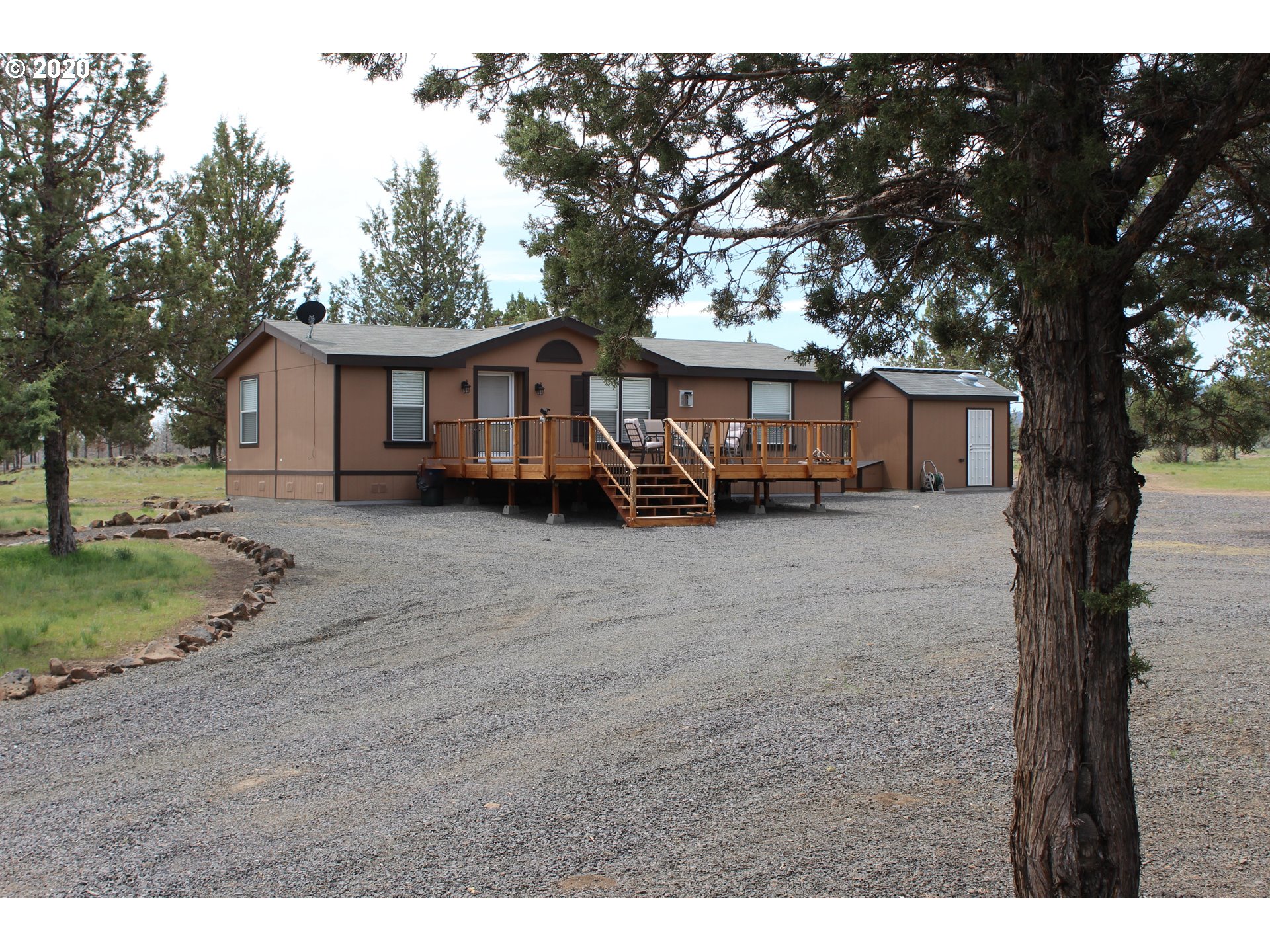 13029 Southwest Cascade View Lane Culver, OR 97734 - Photo 4 of 20 Gallery Image 4