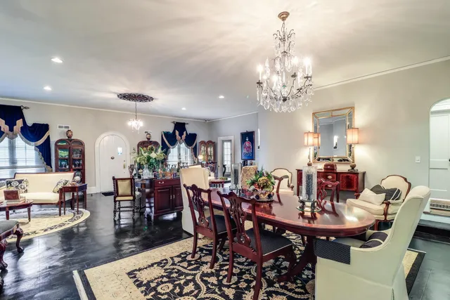 $360,000 | 43 South Church Street, Summerton, SC 29148