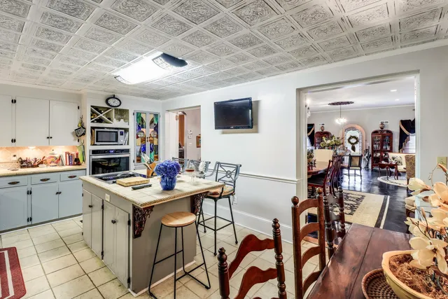 $360,000 | 43 South Church Street, Summerton, SC 29148