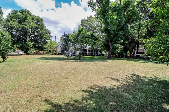 $360,000 | 43 South Church Street, Summerton, SC 29148