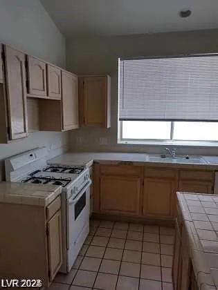 $499,900 | 133 McLaren Street, Henderson, NV 89074