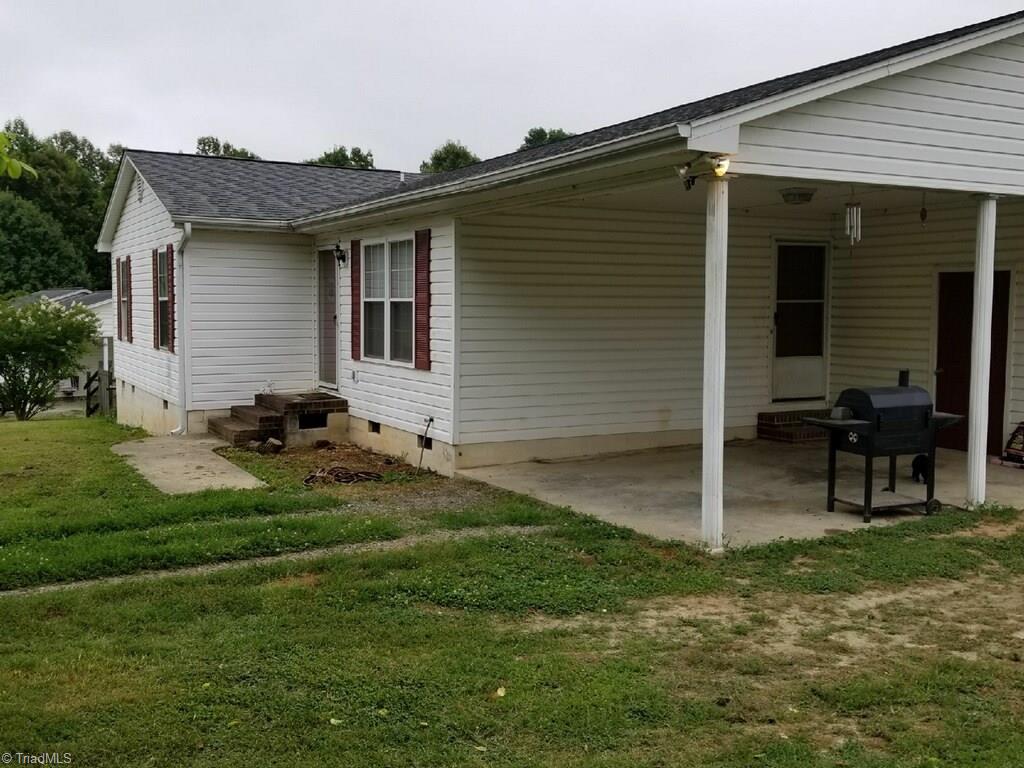 226 Roy Lopp Road Lexington, NC 27292 - Photo 2 of 18 Spacious Carport W/Storage
