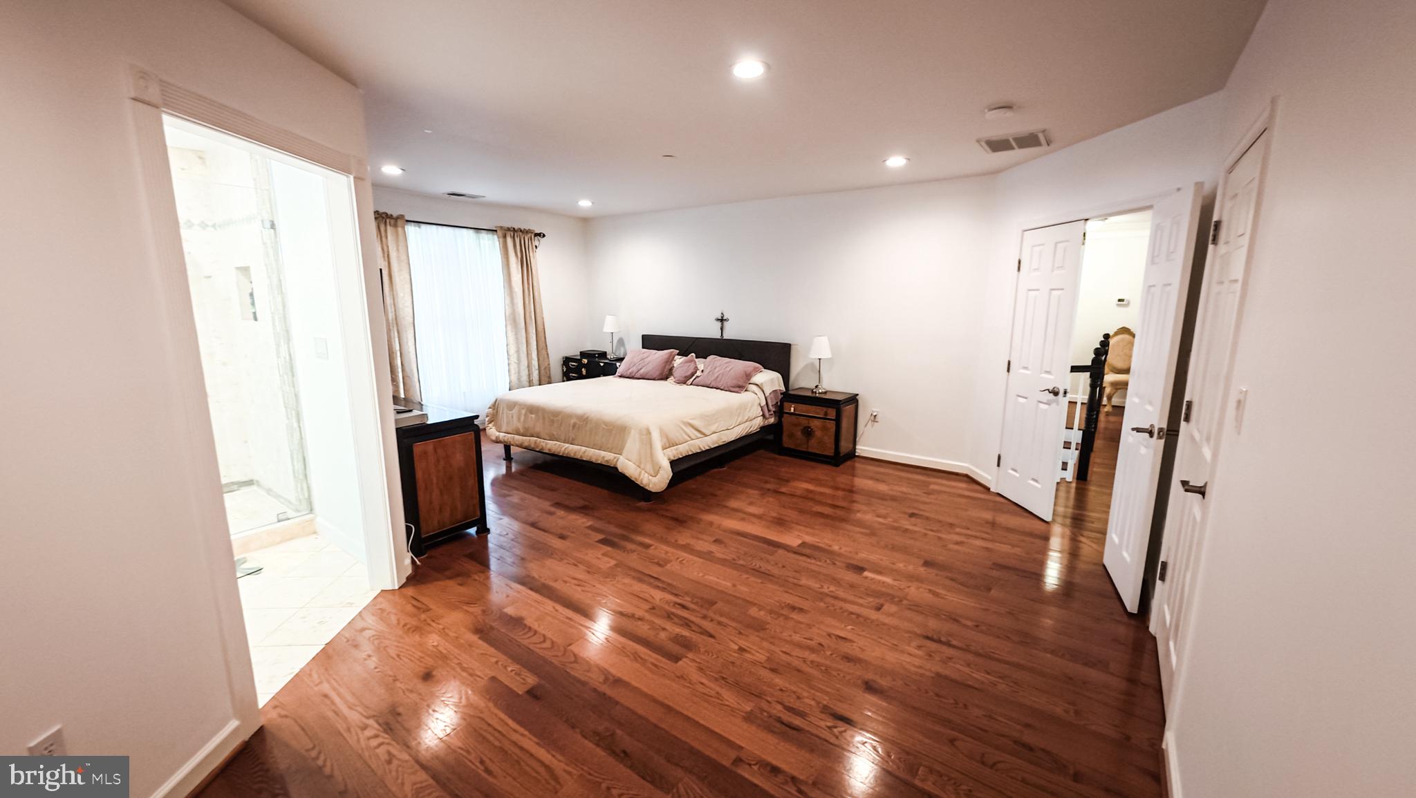 1807 Anderson Road Falls Church, VA 22043 - Photo 14 of 33 Spacious bedroom with warm wood floors.