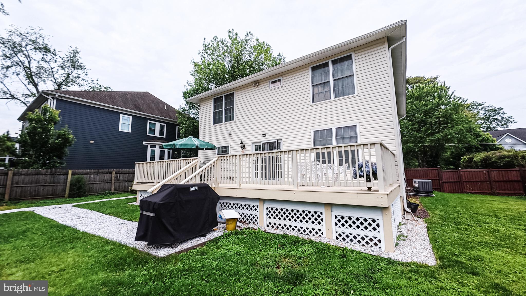1807 Anderson Road Falls Church, VA 22043 - Photo 29 of 33 Charming backyard retreat awaits you!