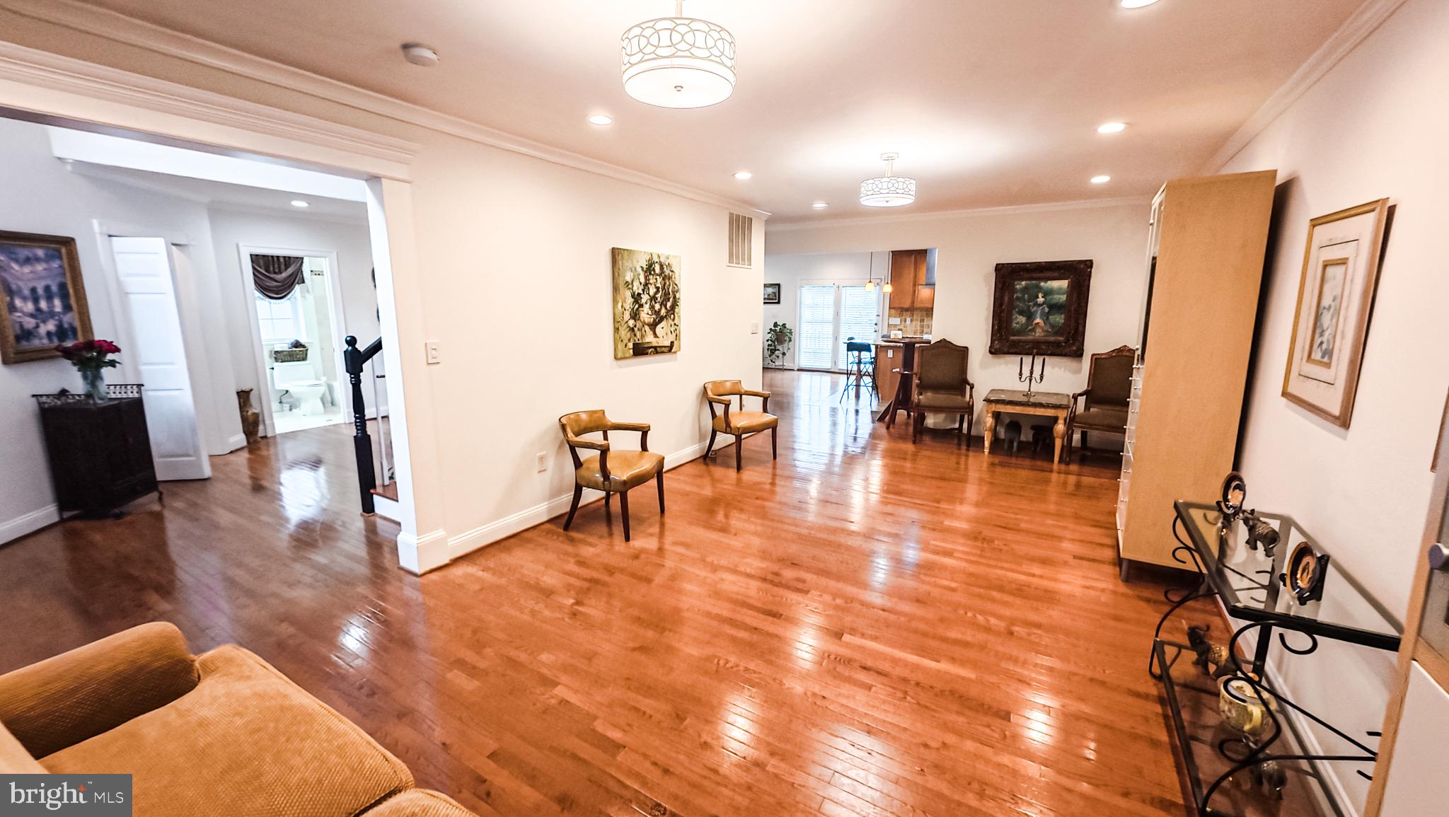 1807 Anderson Road Falls Church, VA 22043 - Photo 6 of 33 Spacious elegance with warm wood tones.