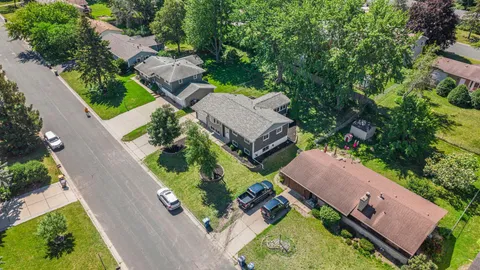 $385,000 | 2090 Carnelian Lane, Eagan, MN 55122