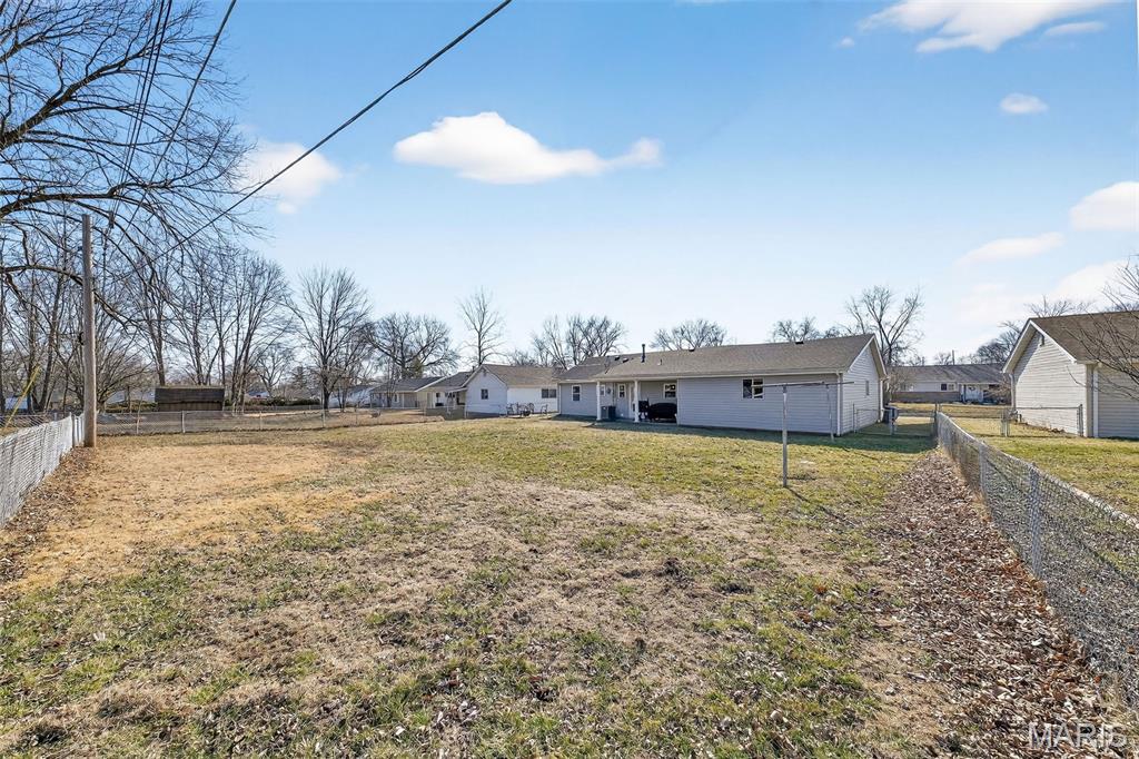 409 St Joseph Avenue O'Fallon, MO 63366 - Photo 28 of 29