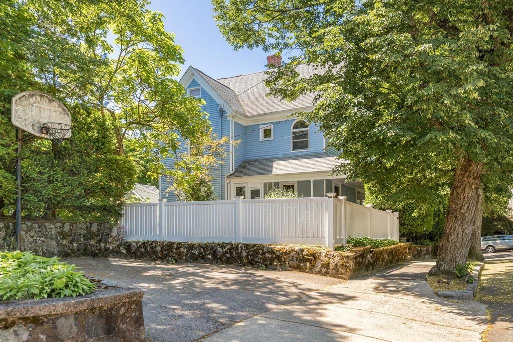 66 Sutherland Road Arlington, MA 02476 - Photo 29 of 34