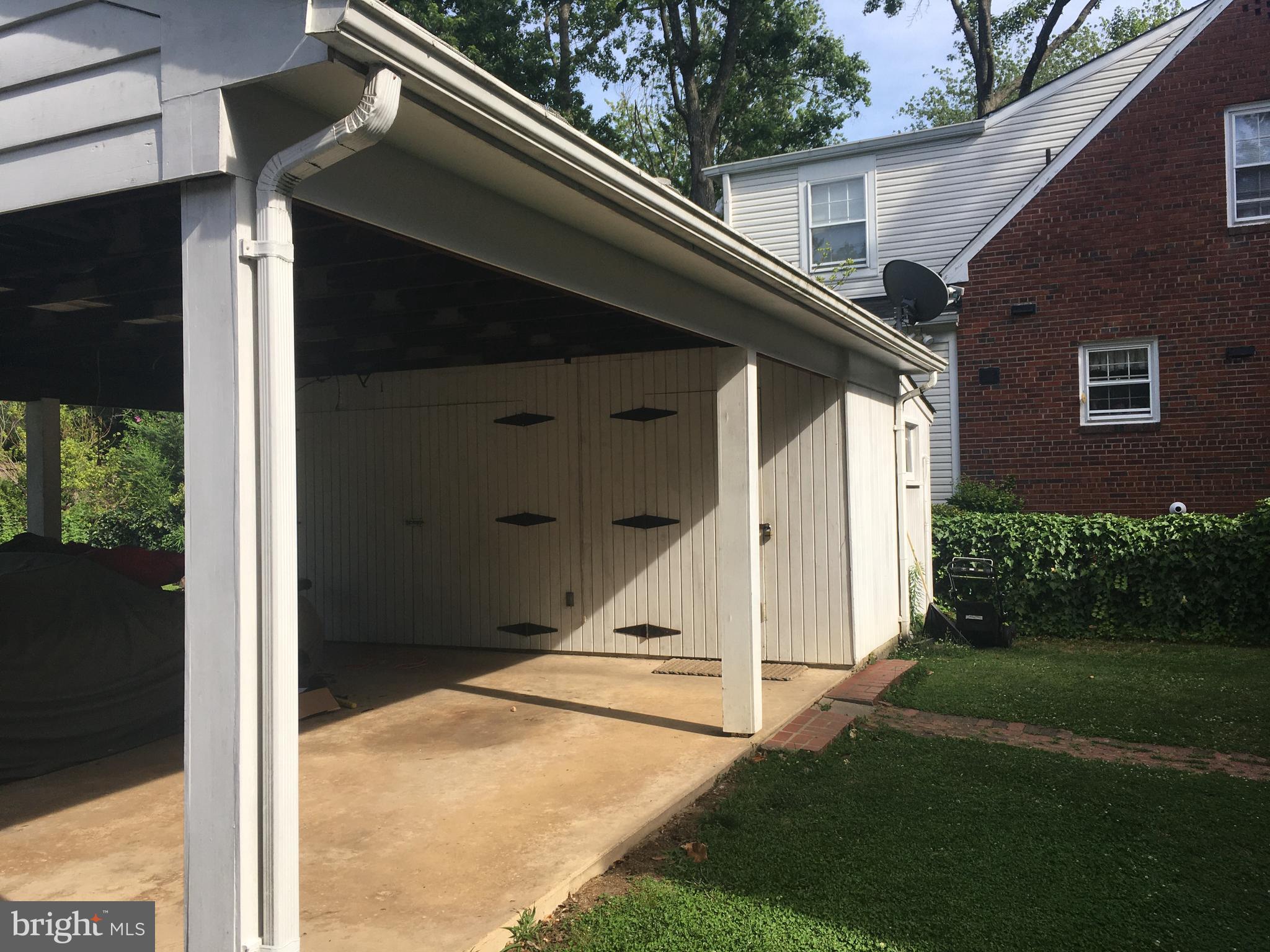 2811 Valley Drive Alexandria, VA 22302 - Photo 2 of 23