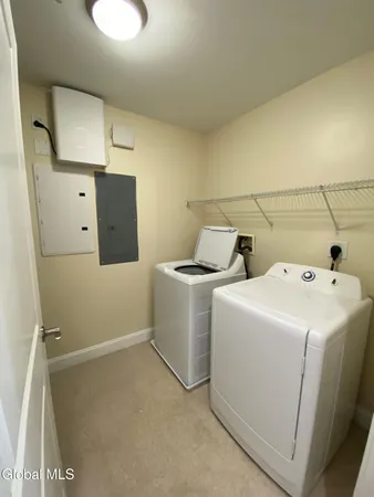 $2,389 | 60 Weibel Avenue, Unit 9HP208, Saratoga Springs, NY 12866