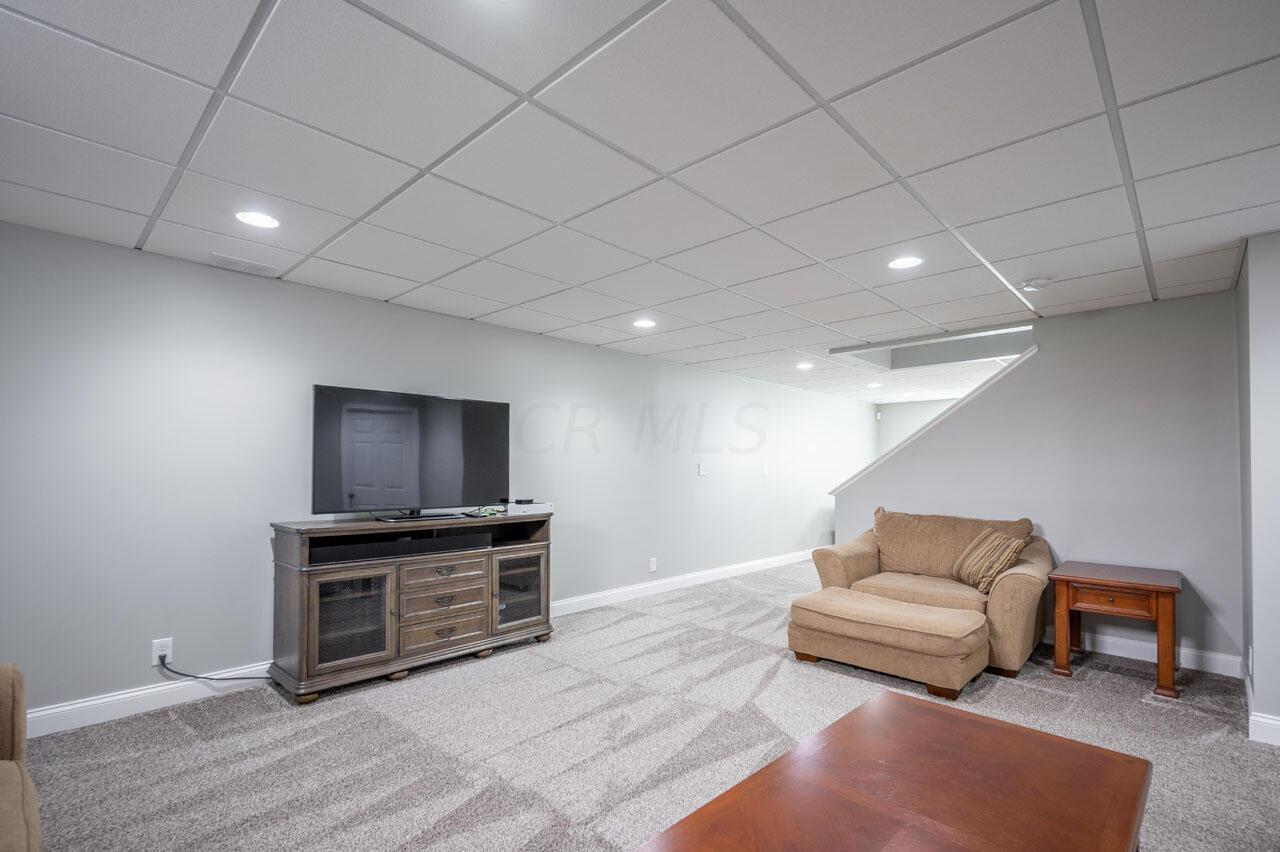 6957 Dean Farm Road New Albany, OH 43054 - Photo 49 of 56 DF LL Rec Rm 2