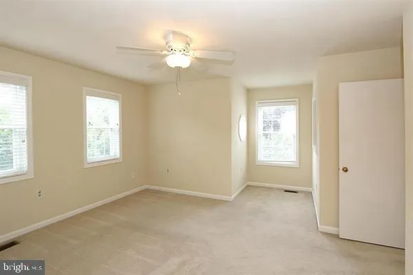 $3,600 | 11956 Sentinel Point Court, Reston, VA 20191