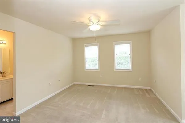 $3,600 | 11956 Sentinel Point Court, Reston, VA 20191