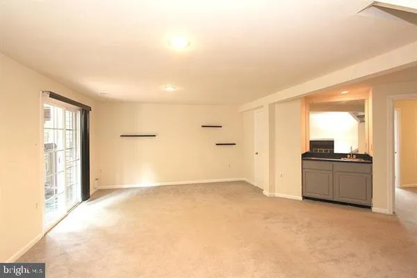 $3,600 | 11956 Sentinel Point Court, Reston, VA 20191