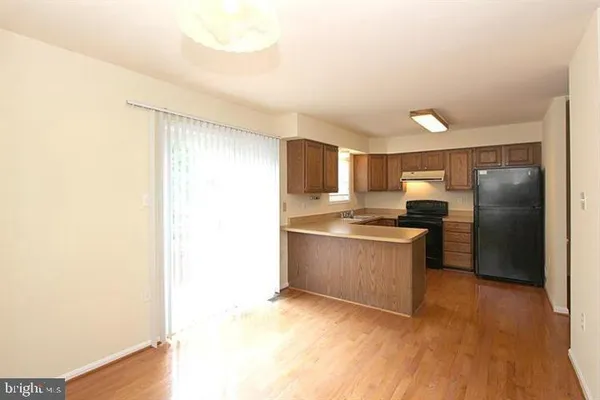 $3,600 | 11956 Sentinel Point Court, Reston, VA 20191