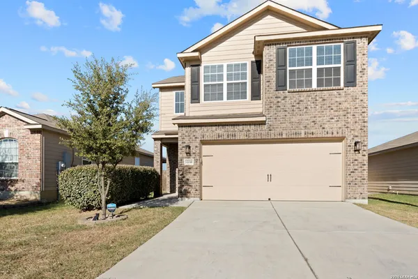 $2,000 | 12241 Cashton, San Antonio, TX 78252