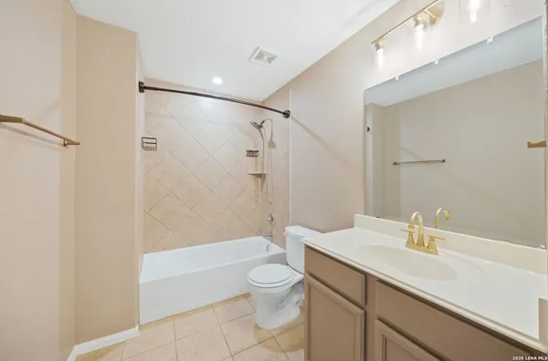 $2,000 | 12241 Cashton, San Antonio, TX 78252