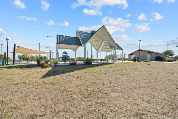 $2,000 | 12241 Cashton, San Antonio, TX 78252
