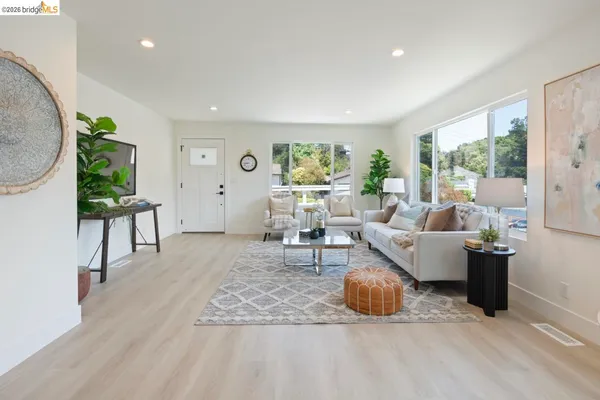 $549,000 | 1923 Thompson Lane, El Sobrante, CA 94803