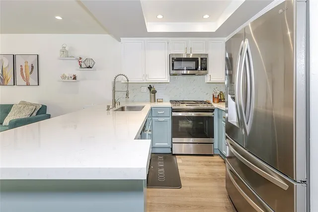 $475,000 | 6825 Alabama Avenue, Unit 111, Canoga Park, CA 91303