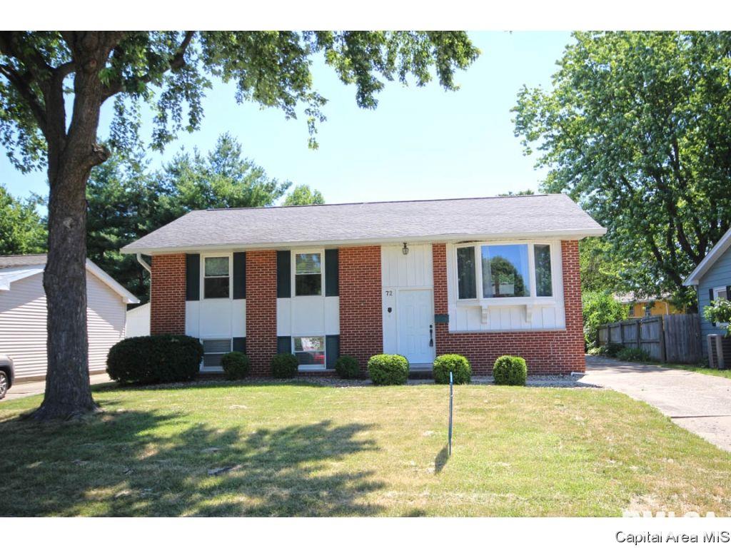 72 Kirkley Lane Springfield, IL 62704 - Photo 1 of 36 Gallery Image 1