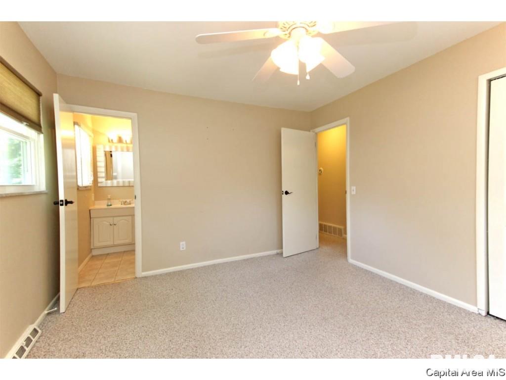 72 Kirkley Lane Springfield, IL 62704 - Photo 11 of 36 Gallery Image 11